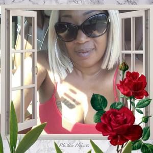 Meet your Posher, Shera